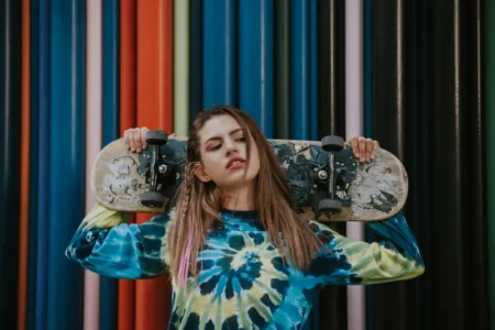 Skateboard Girl La défense — DOLCE Magazine