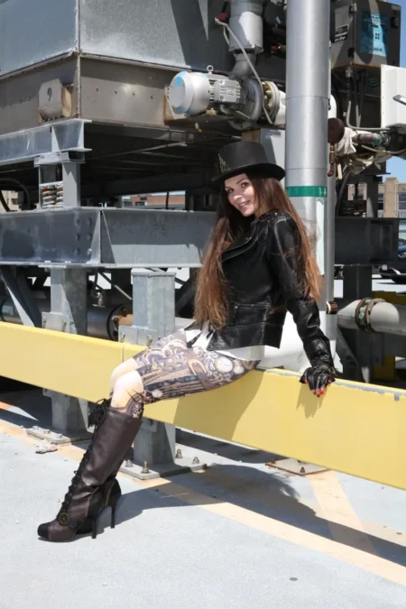 Marina is posing in Boston by Igor Photography of Boston — DOLCE Magazine