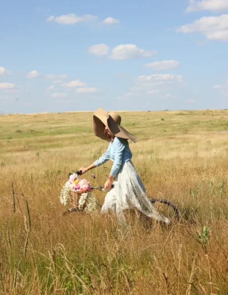Sweet Summer Dayzzz... — DOLCE Magazine, August 2022
