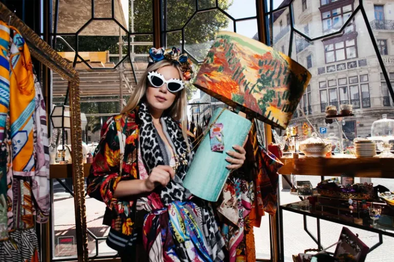 BÁZZARI STYLE — DOLCE Magazine, September 2022