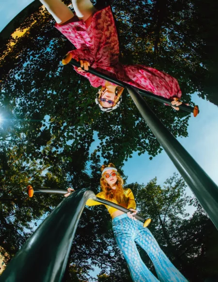 See the sisters — DOLCE Magazine, November 2022