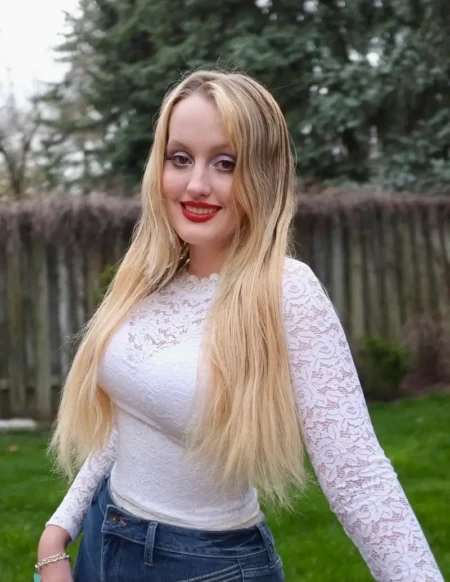 Victoria Gracie - Queen of Curves — DOLCE Magazine, October 2022