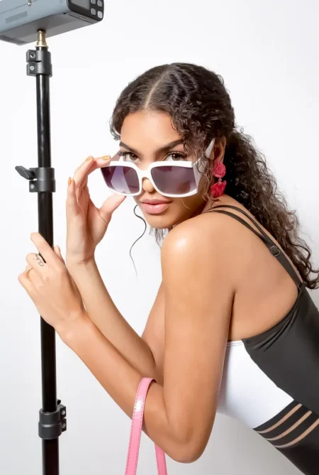 Pretty in Pink — DOLCE Magazine, December 2022
