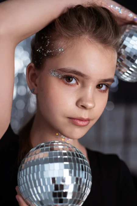 shining stars — DOLCE Magazine, May 2023