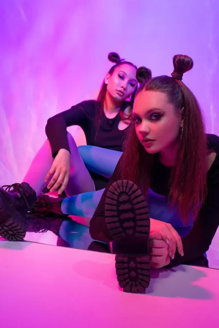 Bright girls by Korchagina Svetlana — DOLCE Magazine