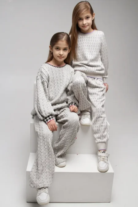 Sisters by Lyubov Sazhina — DOLCE Magazine