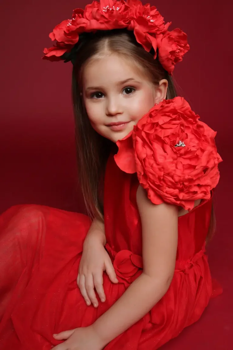 Sisters — DOLCE Magazine, February 2024