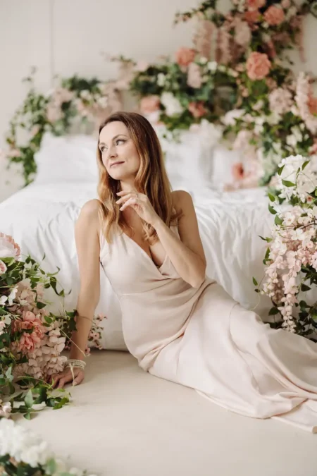 In the blooming bedroom by Anna Schabek — DOLCE Magazine