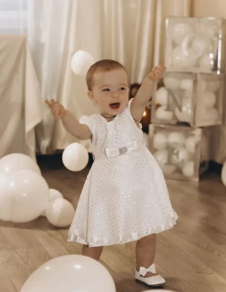 Перші кроки Софії/Sofia's first steps by Олена Носон — DOLCE Magazine