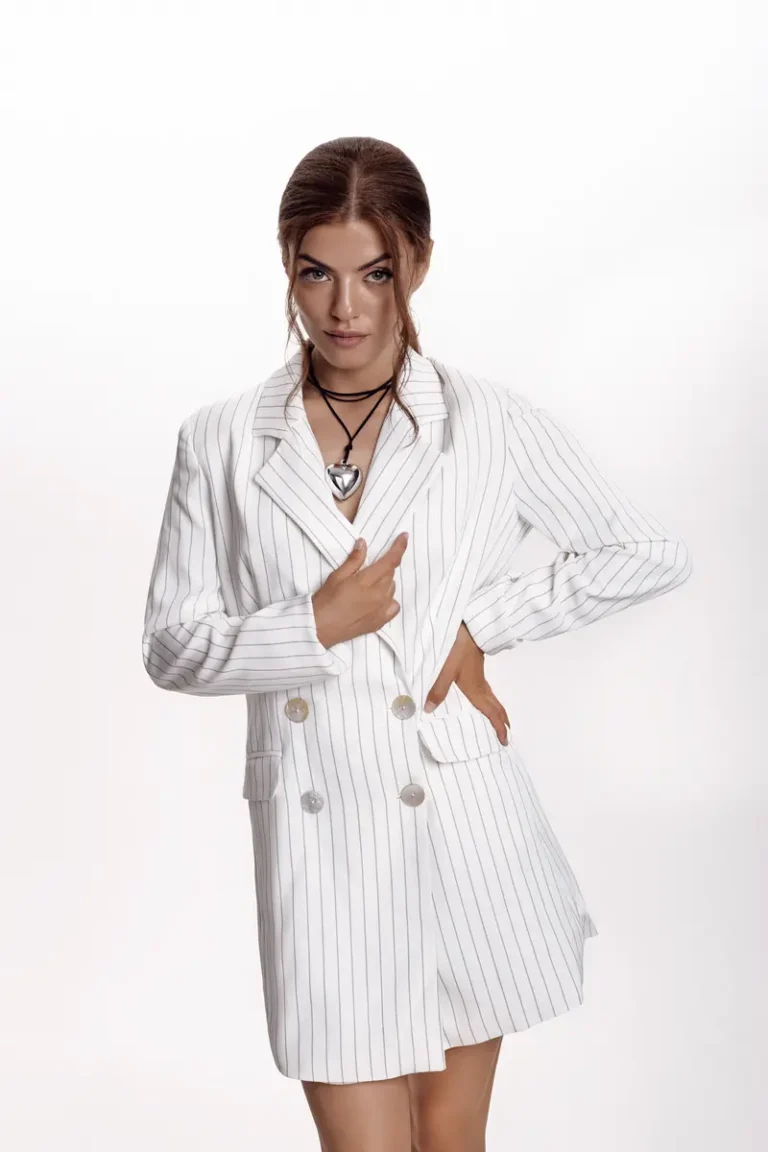 Tell me, white! — DOLCE Magazine, November 2024