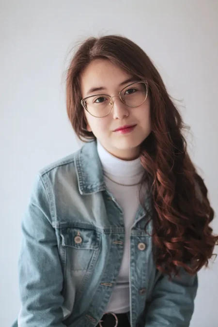Girls in jeans by Harapaeva Ekaterina — DOLCE Magazine