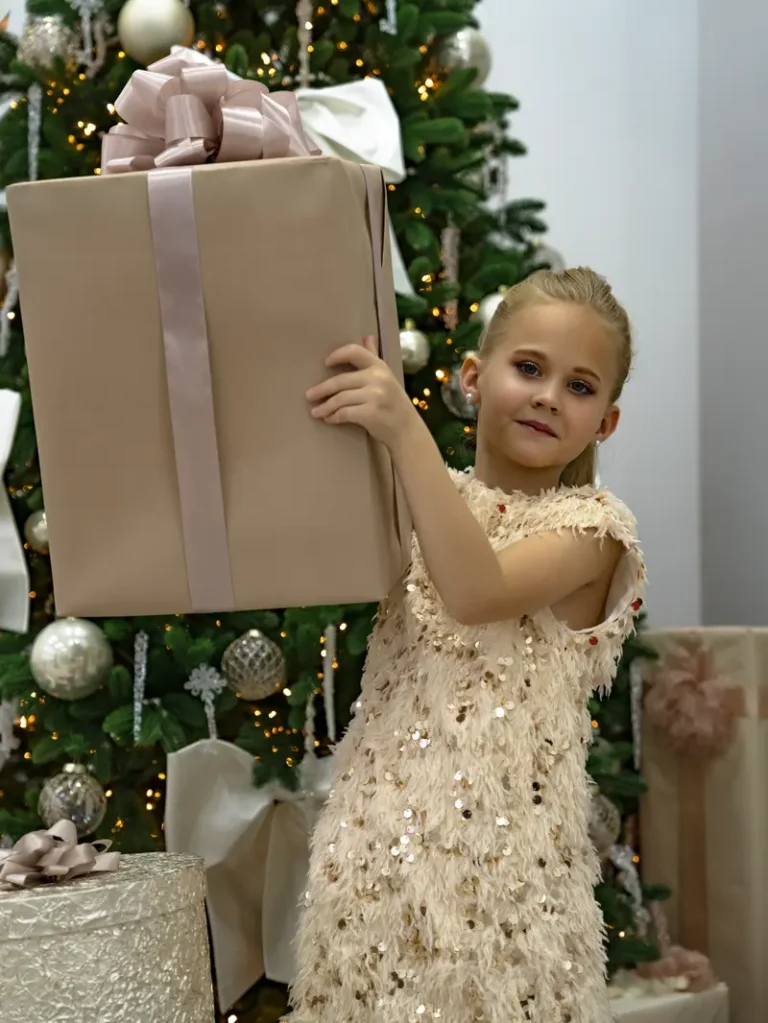 Aya Models – Happy New Year – Anna Kineva — DOLCE Magazine | The December Teen Edition | Vol.1 | 2024