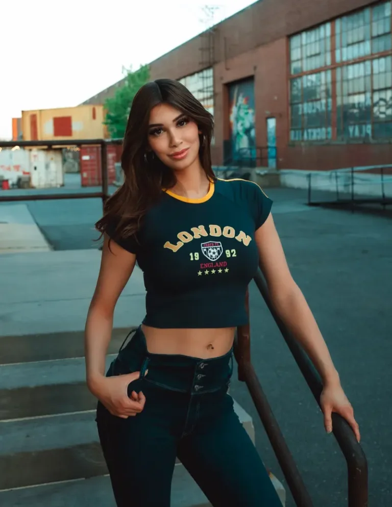 Street Fashionista — DOLCE Magazine | The April Street Edition | Vol.1 | 2025