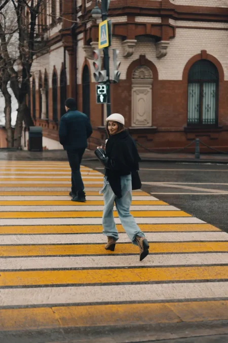 The walk in the city by Kaurdakova Irina — DOLCE Magazine