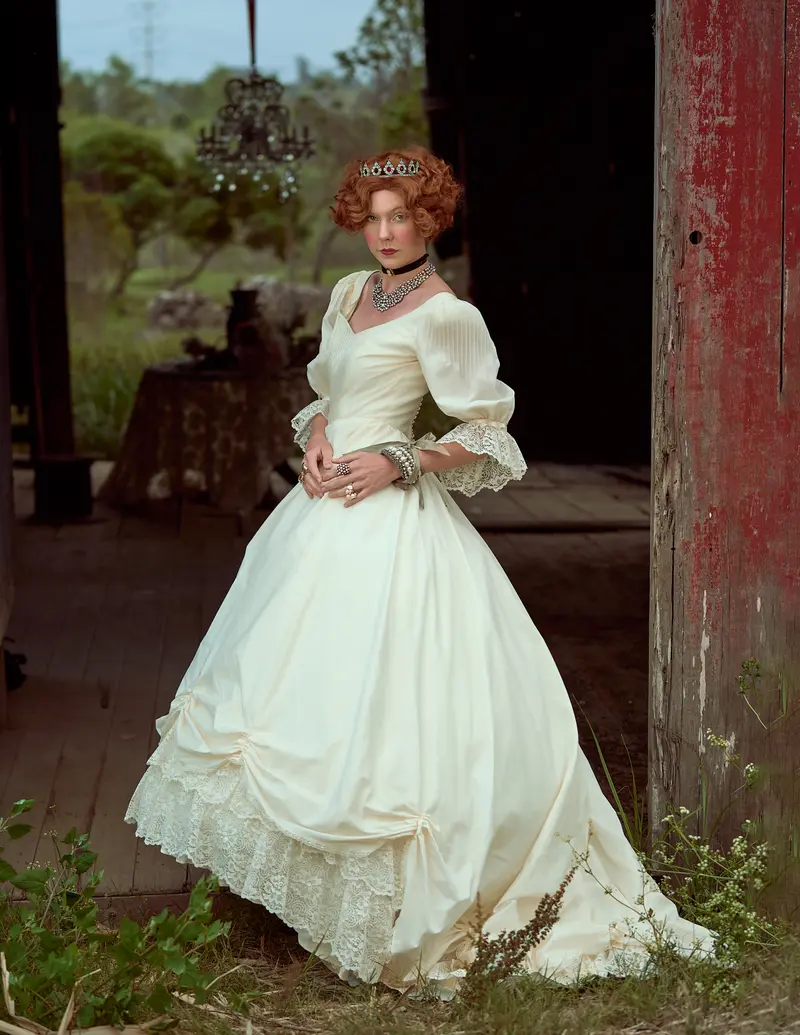 Gilded Reverie by Dena Meeder — DOLCE Magazine