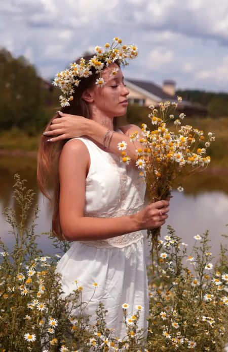Youth. Beauty. Daisies. by Tamara Zviranovskaya — DOLCE Magazine