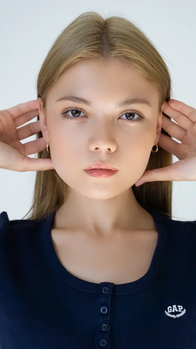 Модель Анна — DOLCE Magazine | The October Teen Edition | Vol.1 | 2025