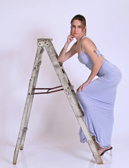 She's all fashion ! by dale mann — DOLCE Magazine