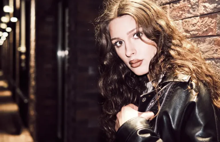City Lights — DOLCE Magazine, March 2026
