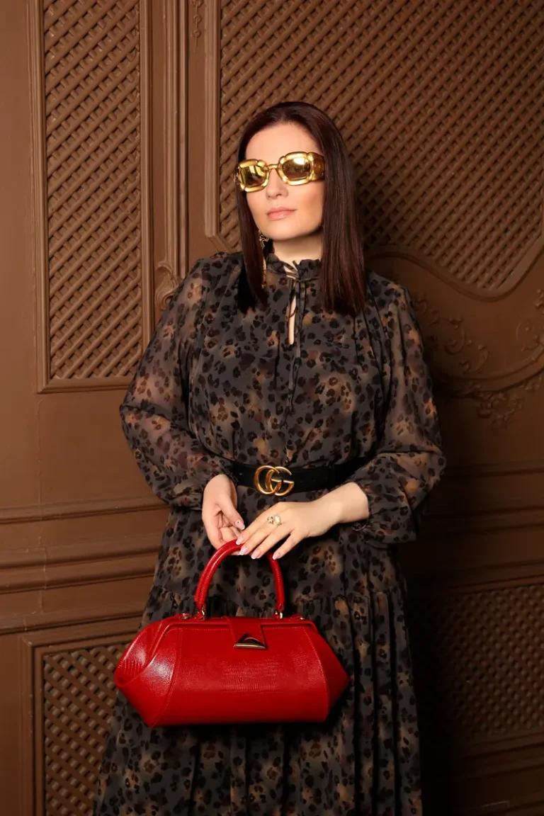 Yulia Fashion Bag — DOLCE Magazine | The March Fashion Edition | Vol.1 | 2026