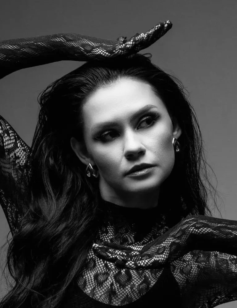Black Glam — DOLCE Magazine | The April Portrait Edition | Vol.1 | 2026